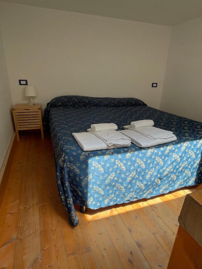 B&B La Terrazza Sul Porto Ponza Eksteriør bilde