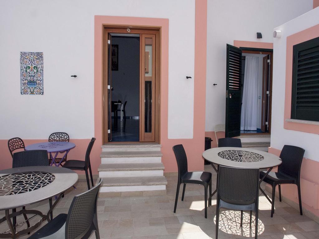 B&B La Terrazza Sul Porto Ponza Eksteriør bilde